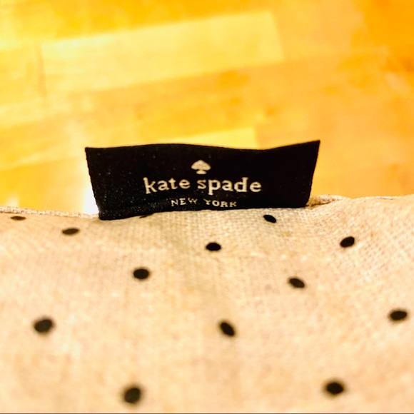 {Kate Spade} Zip Polkadot Makeup Bag NWOT - Picture 3 of 16
